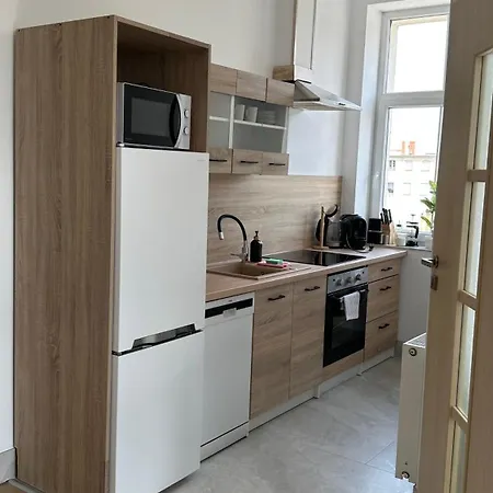 Apartament Przytulny I Sloneczny Nr 1 Gory Sowie, Jezioro, Centrum Bielawa (Dzierzoniow)