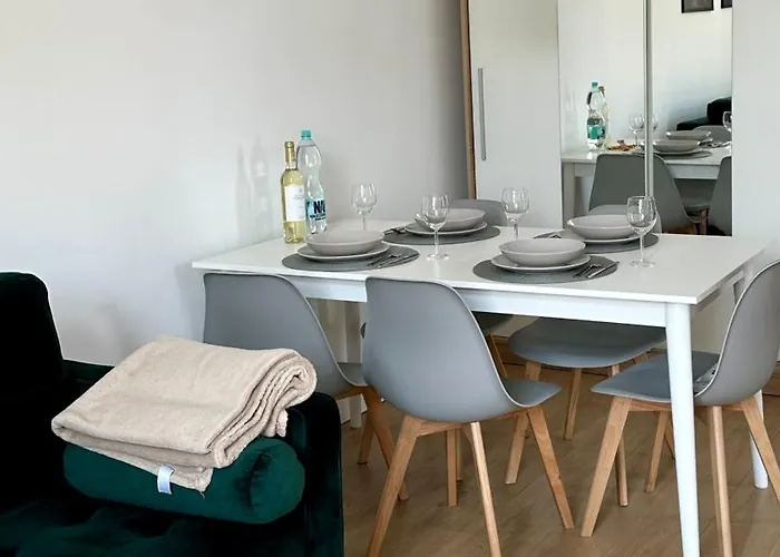 Appartamento Przytulny I Sloneczny Nr 1 Gory Sowie, Jezioro, Centrum