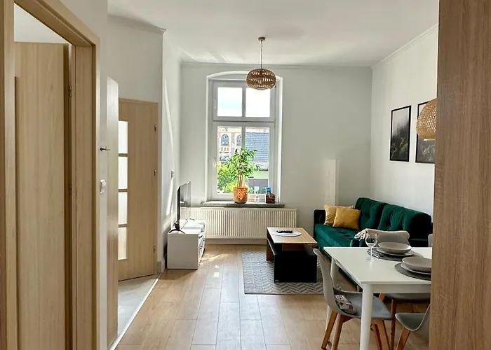 아파트 Przytulny I Sloneczny Nr 1 Gory Sowie, Jezioro, Centrum *